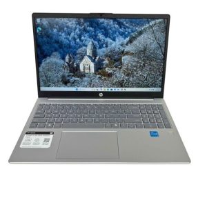 HP LAPTOP, 15-FD0133WM, INTEL CORE i3 - N305, 256GB SSD, 8GB DDR4 RAM, 15.6" HD LED SCREEN, 3SELL, FINGER PRINT READER, WIN 11HOME