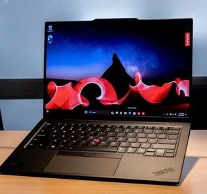 LENOVO THINKPAD X1 CARBON GEN 12, INTEL CORE ULTRA 7 - 155U, 32GB LPDDR5X-6400, 512GB SSD M.2, 14" TOUCH SCREEN WUXGA IPS 400NITS, BACKLIT, WINDOWS 11 PRO